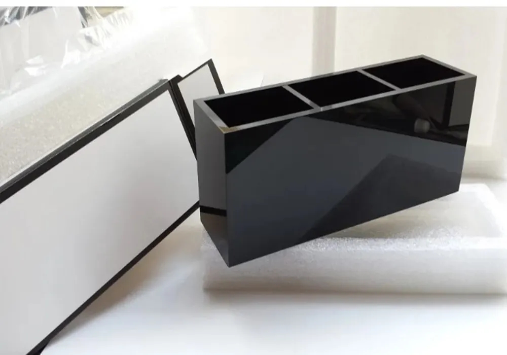 Boîte de rangement classique à 3 grilles pour produits de toilette en acrylique de haute qualité, rangement d'accessoires cosmétiques avec emballage cadeau