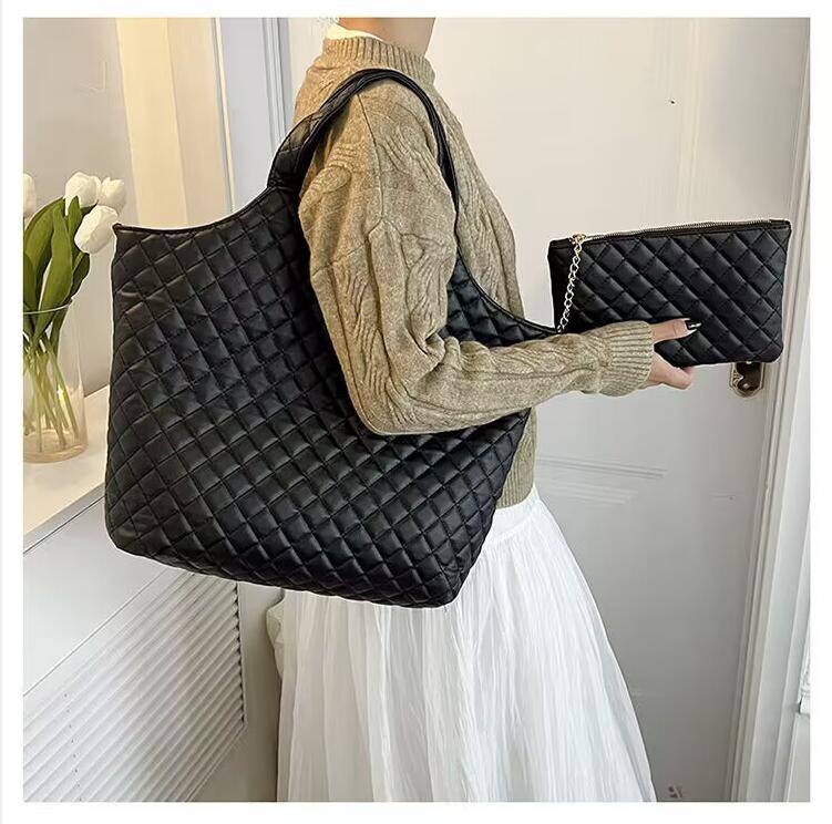 2596 مصمم حقيبة كتف ريترو أنثى العصرية حقيبة يد فاخرة كبيرة أزياء عالية السعة المتسوق حمل التسوق