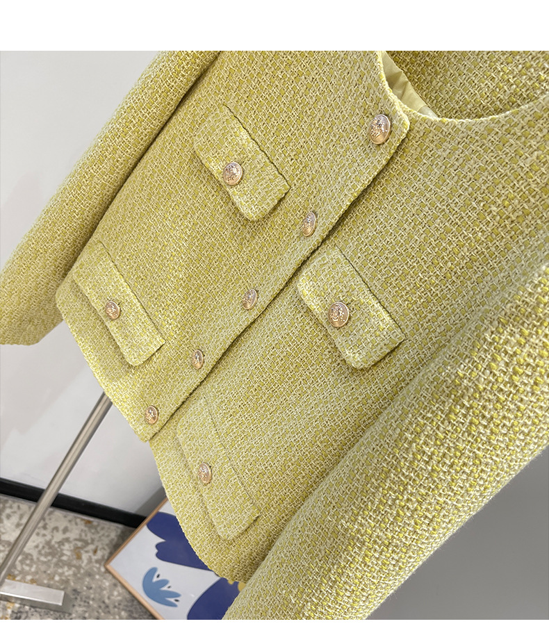 2022 Autunno girocollo giacca con pannelli in tweed giallo tinta unita manica lunga monopetto bottoni giacche cappotto corto outwear 22G186250