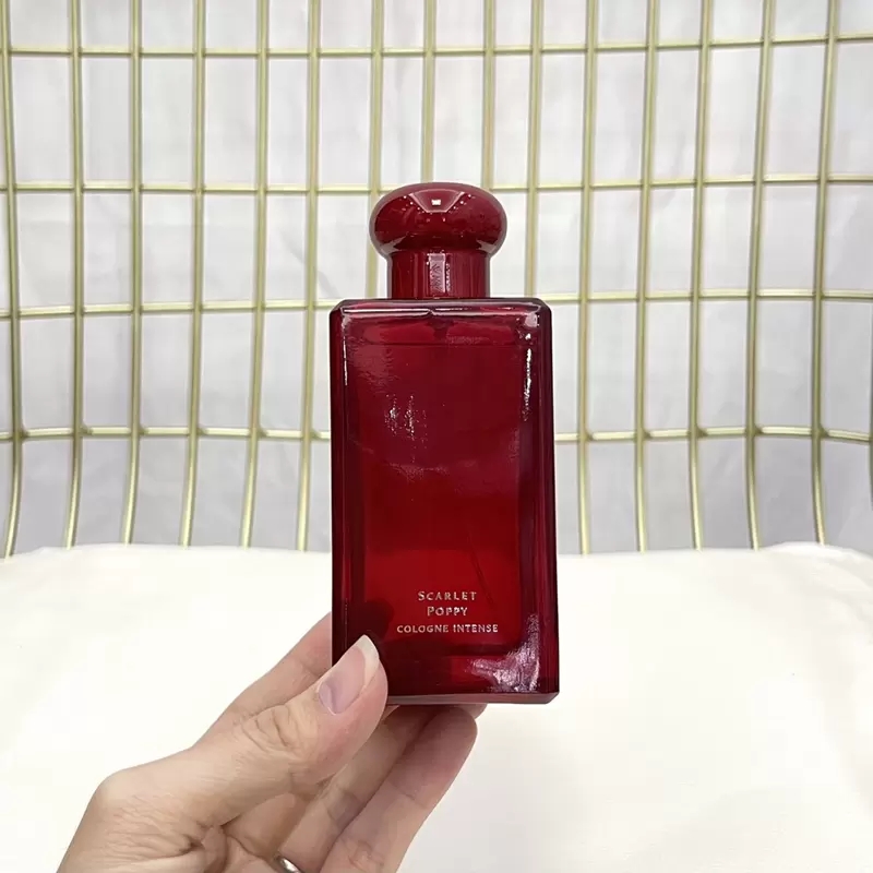 Londra Parfüm 100ml Scarlet Haşhaş Köln Yoğun Koku Kırmızı Şişe Uzun Süreli İyi Koku Erkek Kadın Sprey Parfum