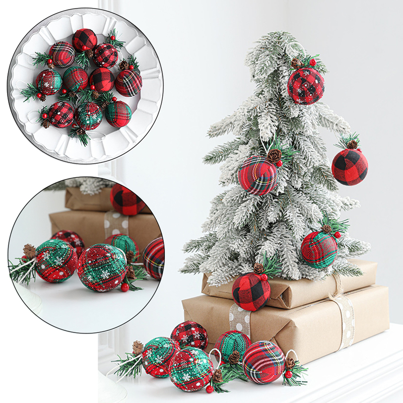 Andere evenementenfeestjes Plush Grid Patroon kerstbal ornamenten met natuurlijke dennenappels bladeren kerstboom ornamenten hanger in doos ballen 220901