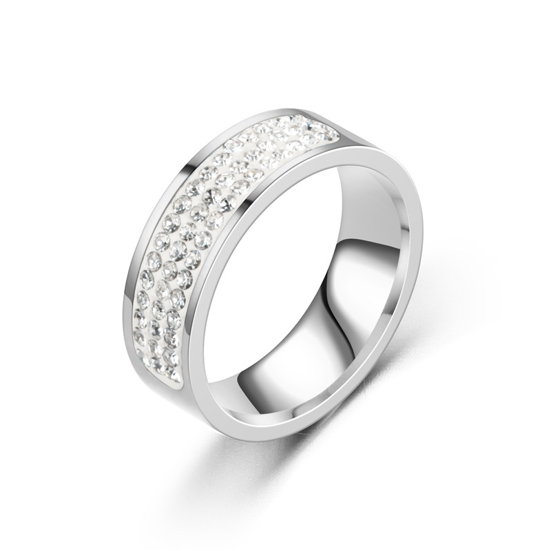 Bague en acier inoxydable doré à trois rangées de cristal, bague en diamant délicat pour hommes et femmes, bijoux Anti-allergiques à la mode