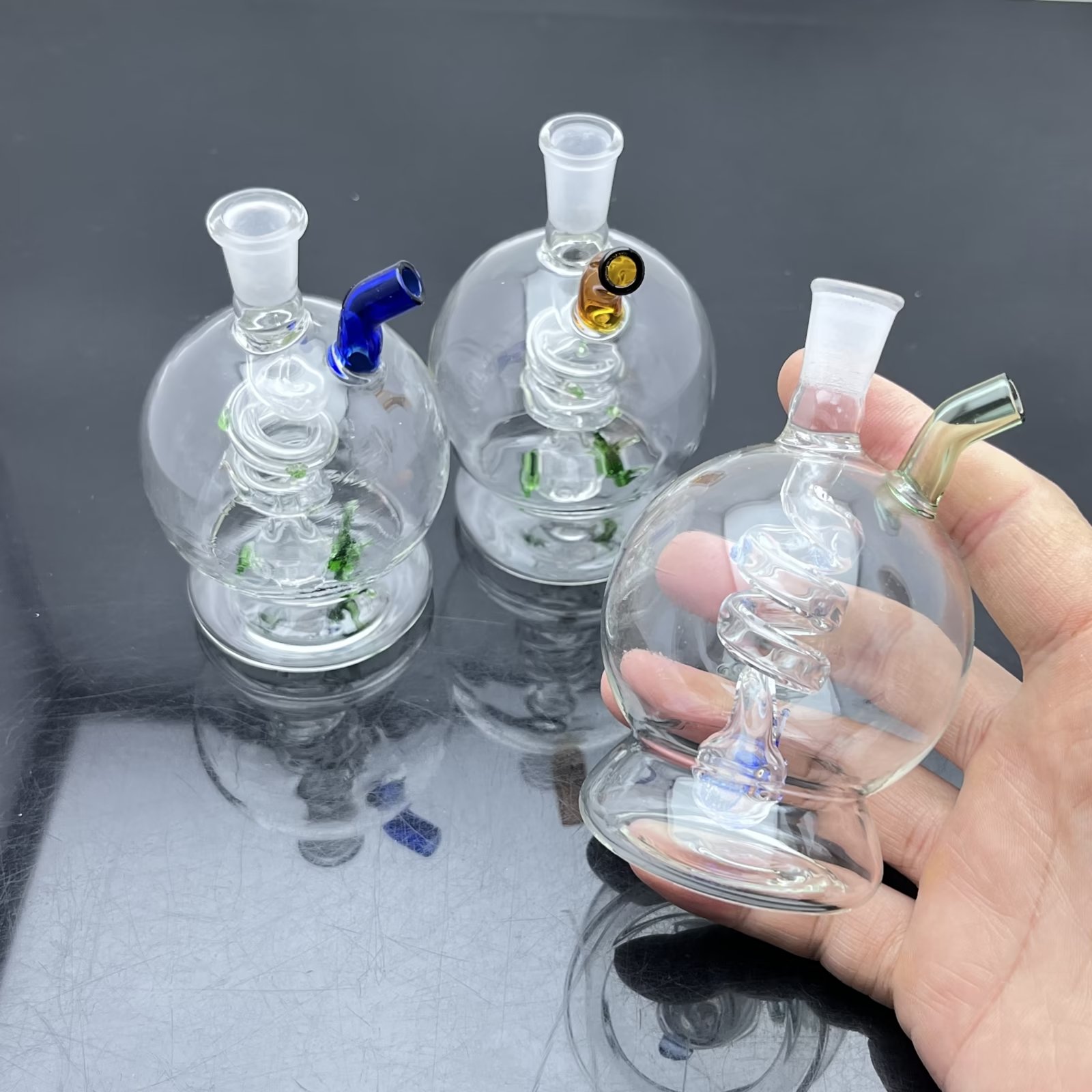 Glass Pipes Smoking Manufacture Hand-blown hookah Classic Garden Belly Pan Dragon Style Glass Water Smoke Bottle