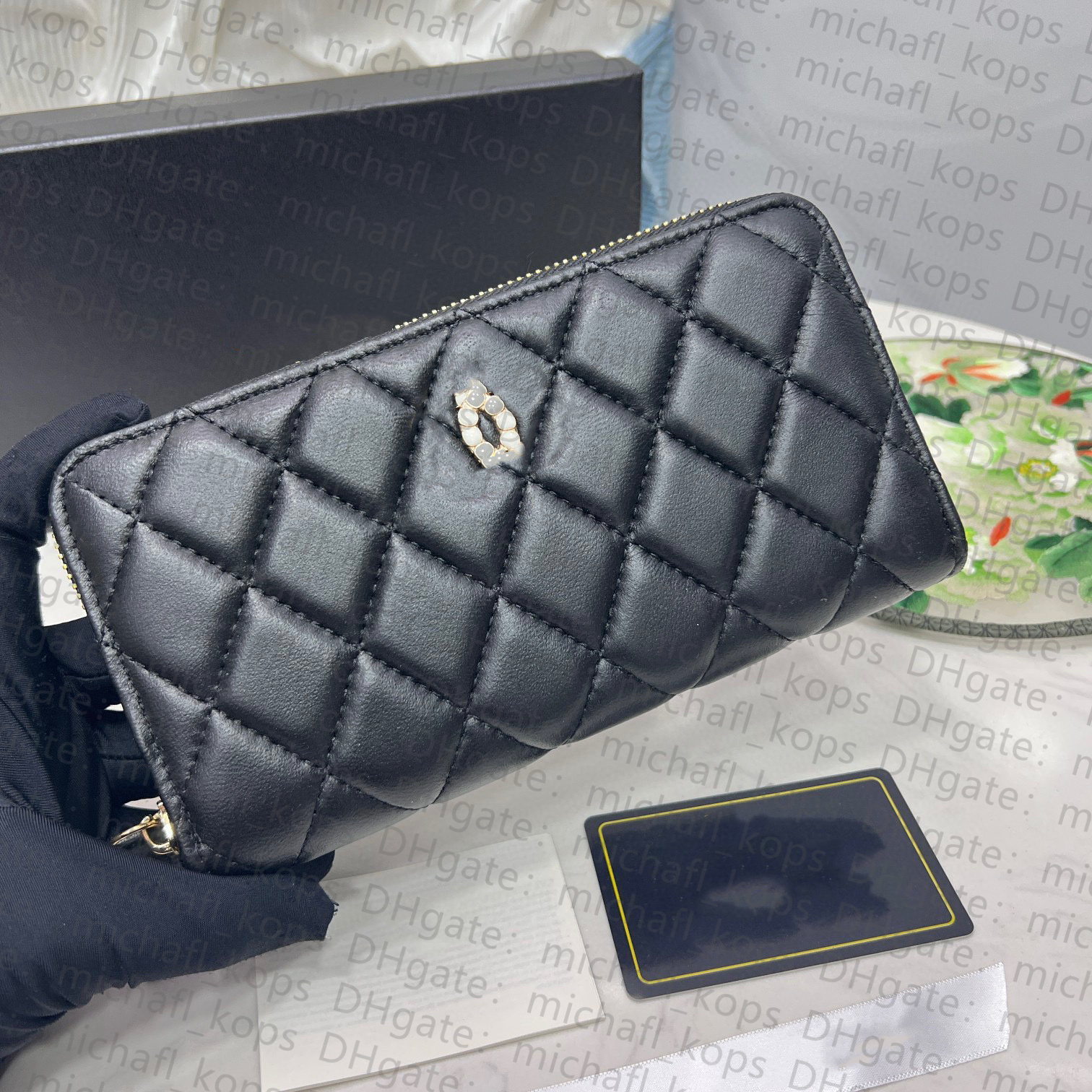 En lüks kadın çantası Debriyaj çanta Büyük kapasiteli karabina Havyar fermuarlı çanta 2022 Tasarımcı uzun çanta