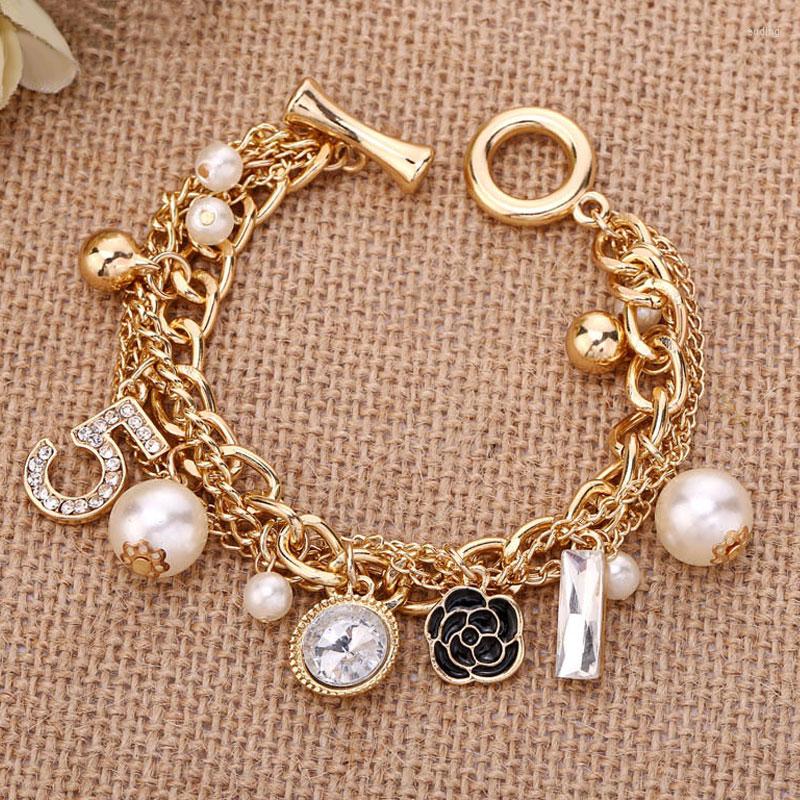 Bracelets de charme coreano multilayer pérola bracelete número 5 joias pendentes Acessórios para mulheres de luxo presente270j