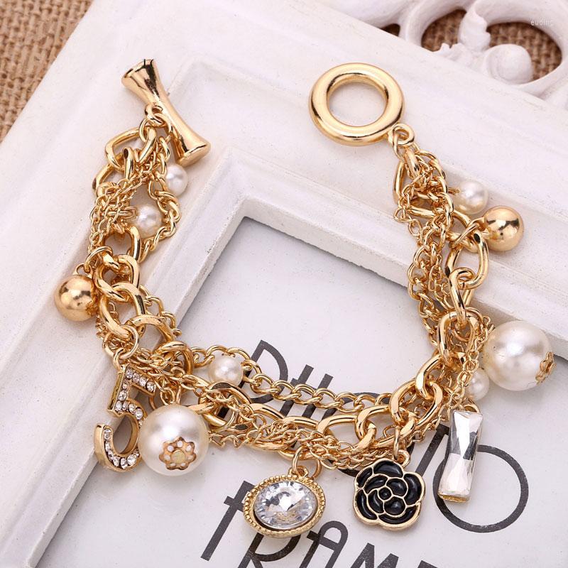 Bracelets de charme coreano multilayer pérola bracelete número 5 joias pendentes Acessórios para mulheres de luxo presente270j