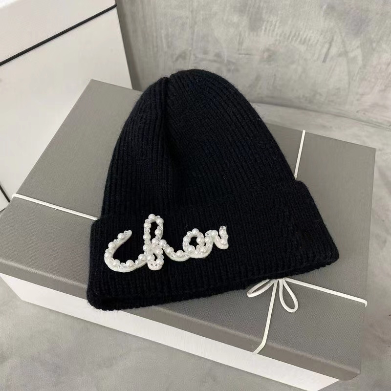 Designer chapéu de malha bronzeando letras brilhantes gorro boné de inverno pérola decoração chapéus de malha esqui ao ar livre à prova de vento e quente muito ni8139280