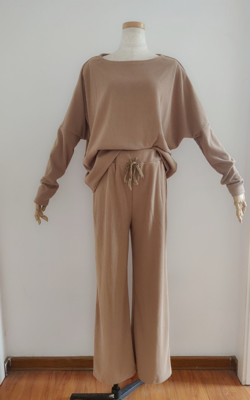 Kvinnor Tvåbitar byxor Fashion Tracksuit Kvinnor Stickad långärmad Oneck Pullover Tröja Wide Leg Pants Casual Loose Suit Female Set 220906