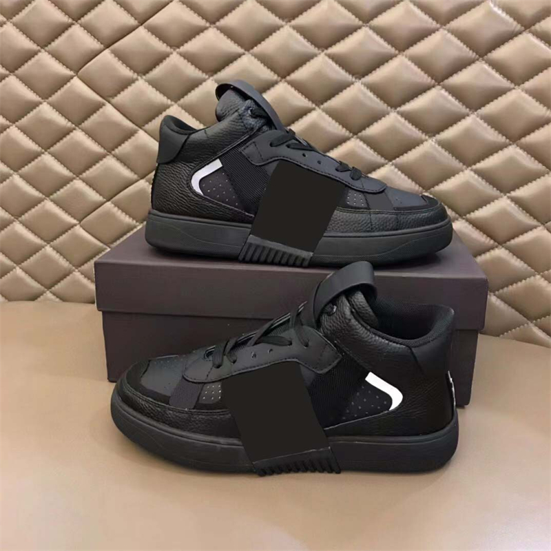 Klasik Erkek Rahat Ayakkabılar Tasarımcı Moda Deri Colorblock Harfler Düz Sokak Yüksek Top Sneakers Açık Koşu Ayakkabıları Boyutları 38-46