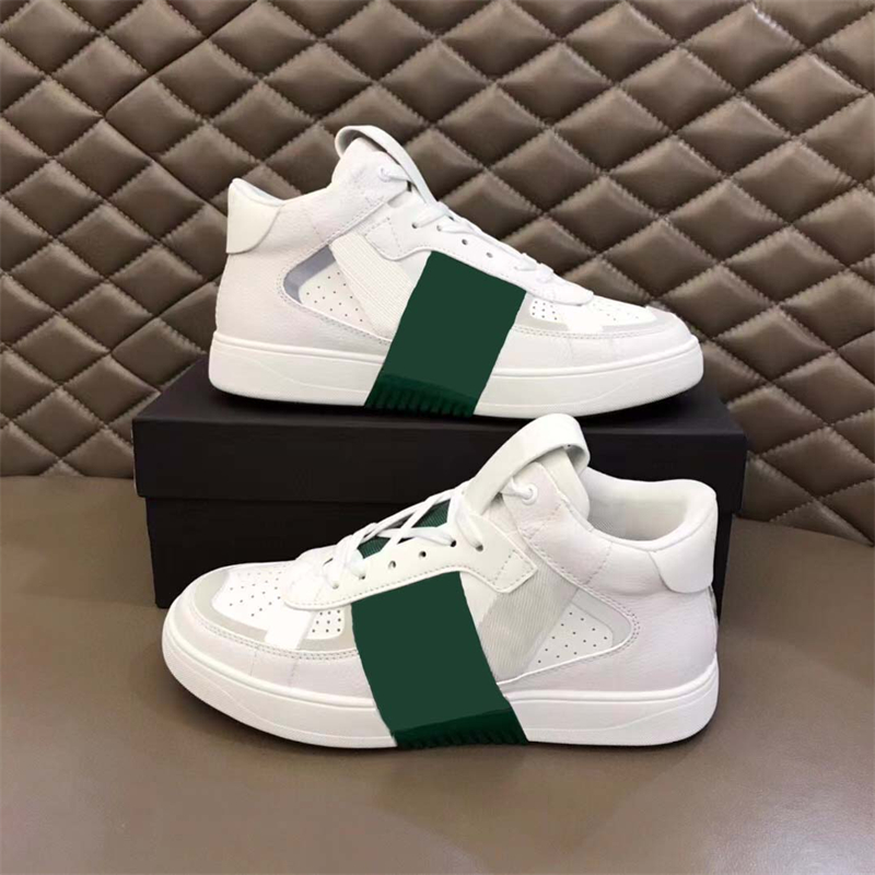 Klasik Erkek Rahat Ayakkabılar Tasarımcı Moda Deri Colorblock Harfler Düz Sokak Yüksek Top Sneakers Açık Koşu Ayakkabıları Boyutları 38-46