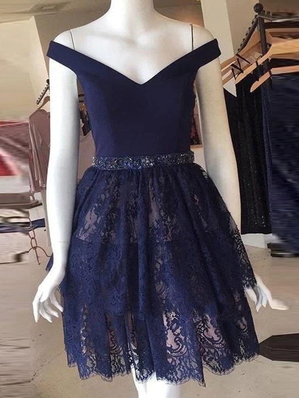 Navy Blue Lace Homecoming-jurken V-hals off-shoulder korte galajurken Black Mini Party-jurken Rits omhoog