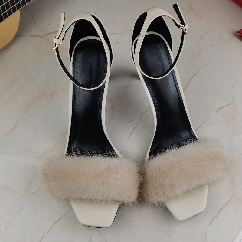 2022 plus récent Designer cheveux de vison sandales à talons hauts luxe en cuir véritable femmes mode Top qualité chaussures à talons 8,5 cm talons femmes sandale pantoufle taille 34-42 avec boîte