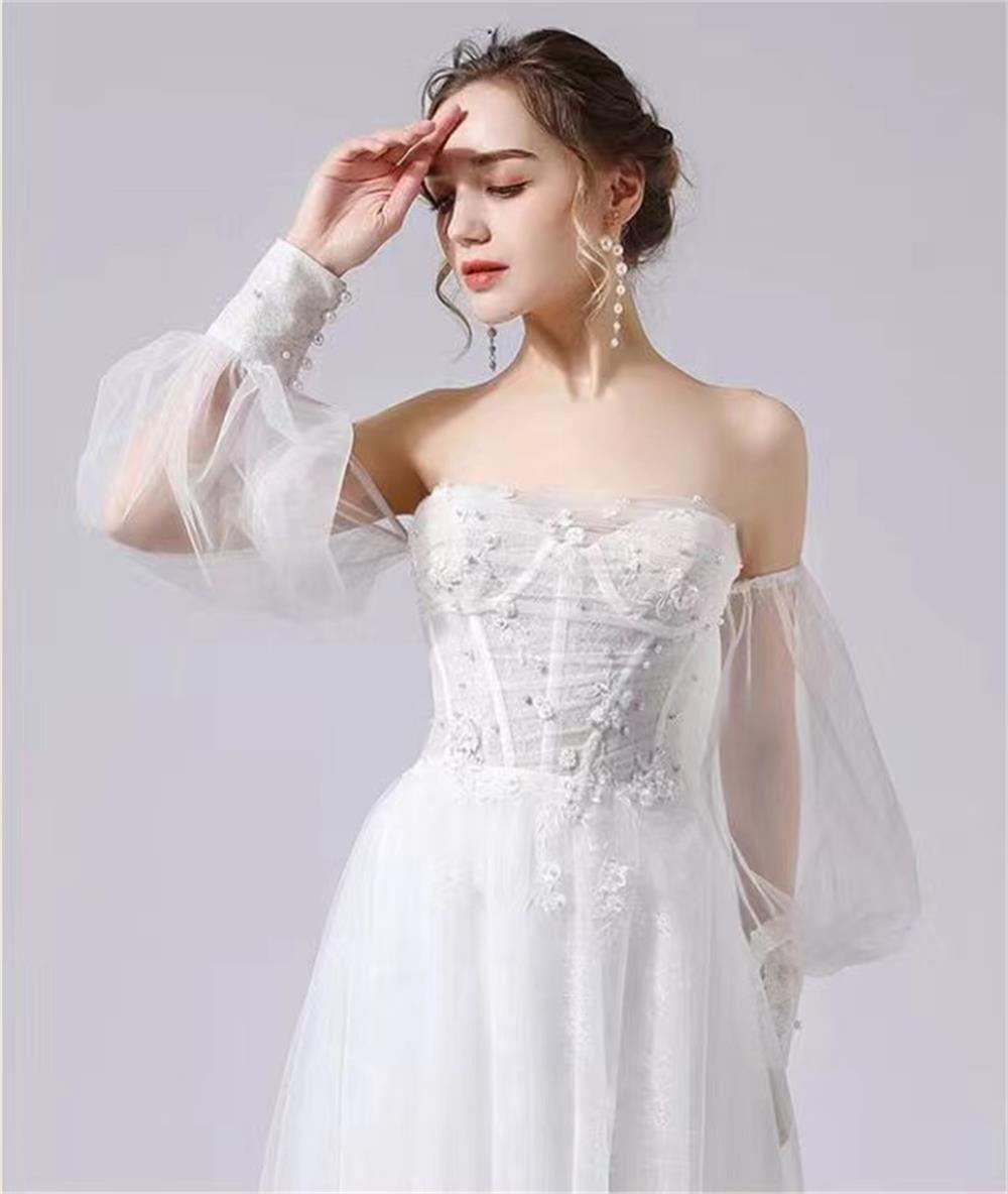 2022 épaule dénudée robe de mariée romantique dos nu mariée applique pelouse a-ligne chérie avec manches détachables LD6077