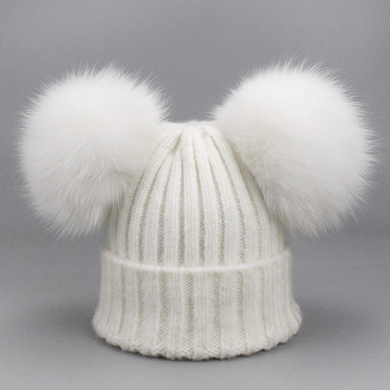 Cappello pullover all'ingrosso in versione coreana autunno e inverno da donna lavorato a maglia con palla di pelliccia di volpe in lana ispessita calda