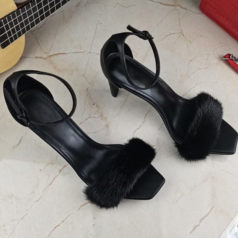 2022 Lady Sheepskin Leather Ladies Sandals 8.5cm High Heel Shoes Mink Hair Buckle Open Toe-Toe Europe 및 America The Catwalk Wedding Party Size 34-42 상자