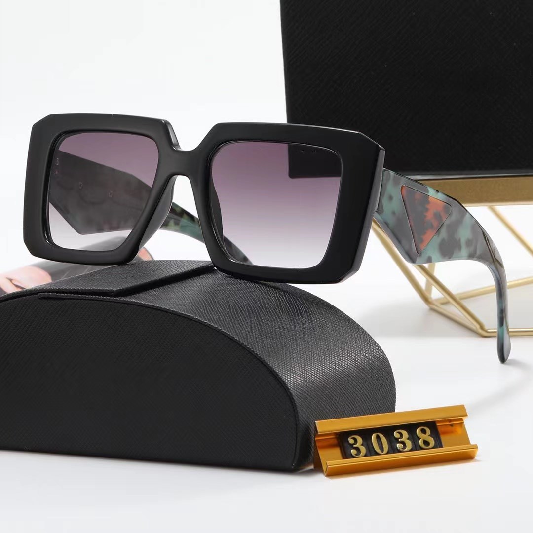 Occhiali da sole quadrati neri vintage Donne Brand Brand Luxury Rettangle Sun Glasses Female Gradient Oculos de Sol312M
