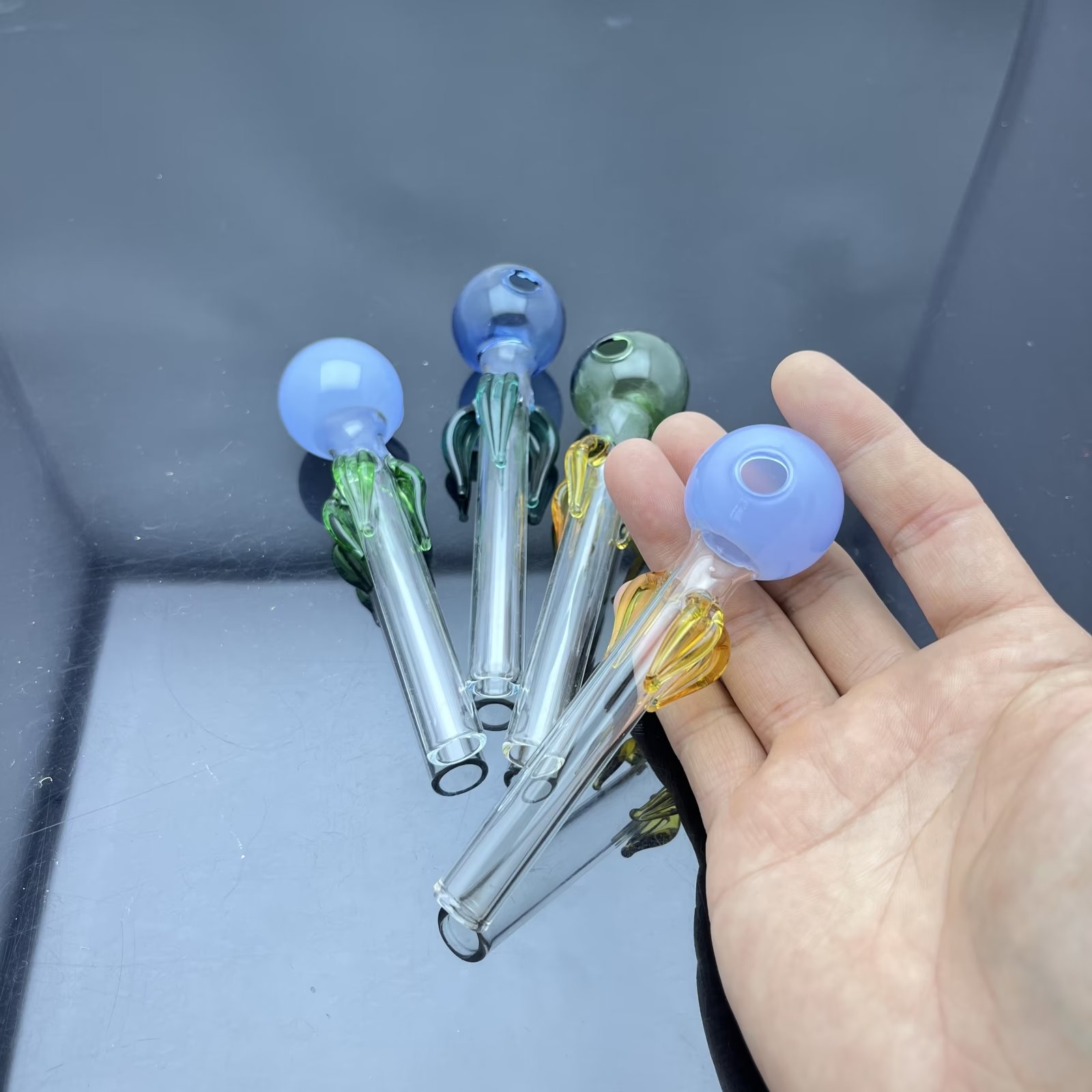 Glass Bowl Pipes Male Joint Colour Funnel Bowls Smoking New color leaf color bubble glass direct cooker