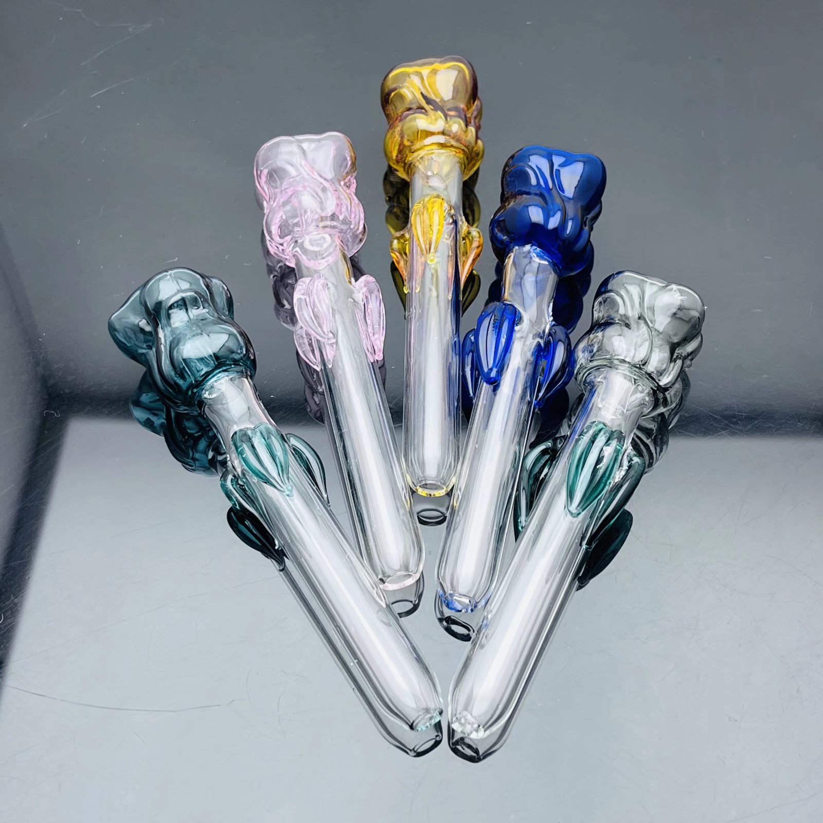 Glass Bowl Pipes Male Joint Colour Funnel Bowls Smoking Thickened colored rose glass pipe