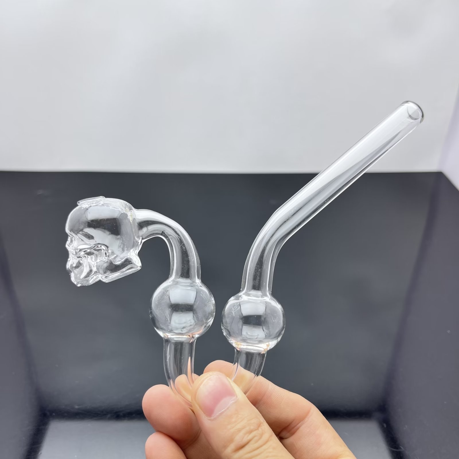 Glasschüsselpfeifen Male Joint Color Funnel Bowls Smoking Transparente, geisterförmige Glaspfeife mit großer Blase