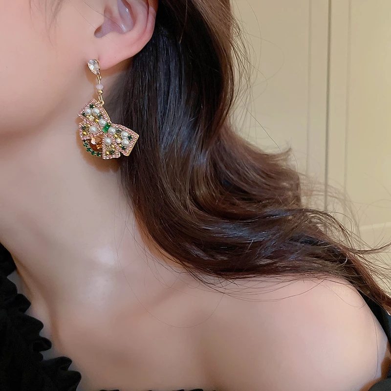 Dangle & Chandelier Pearl diamond-encrusted bow earrings Korea light luxury small design earrings