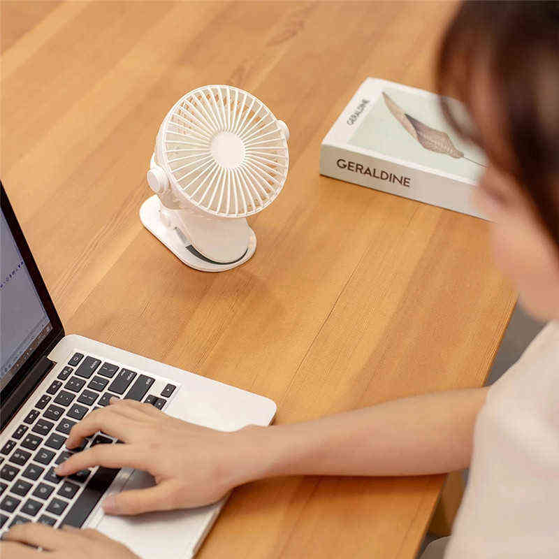 Electric Fans Portable USB Rechargeable Table Fan Clip-on Type Mini Desk Fan 360 Degree Rotation Adjustable Clip-on Fan For Student Dormitory T220907