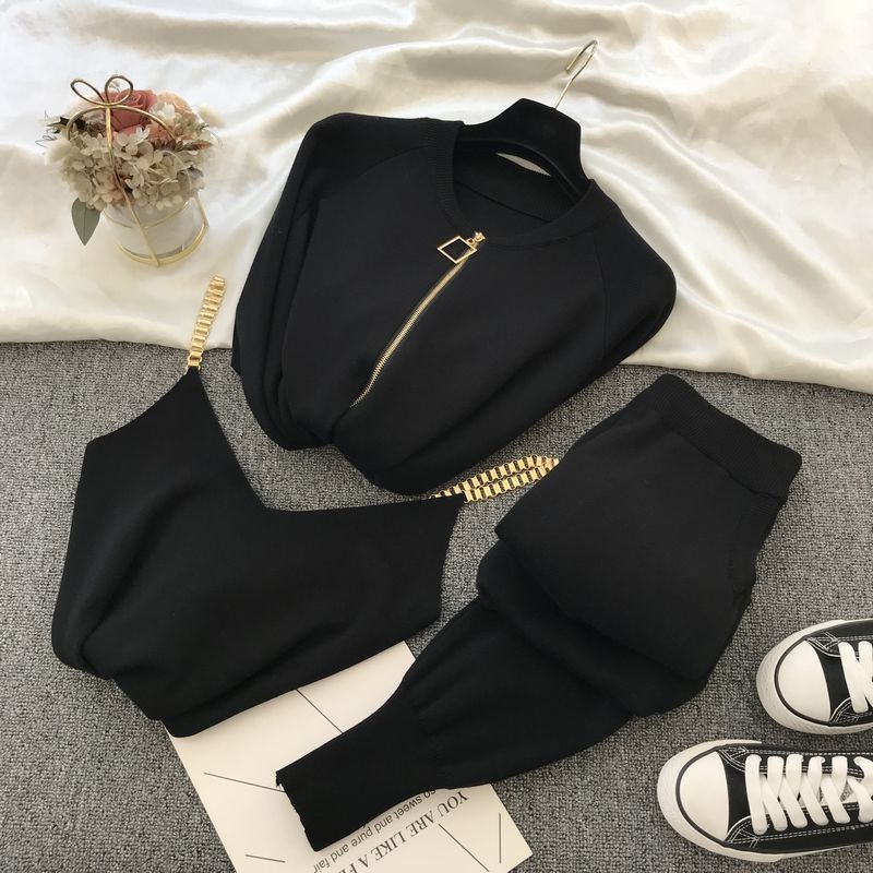 Kvinnors tvåbitar byxor Fashion Women Sexig kedja Vest Long Sleeve Zipper Cardigan Elastic Midje Tracksuit Knittad kostym 220909