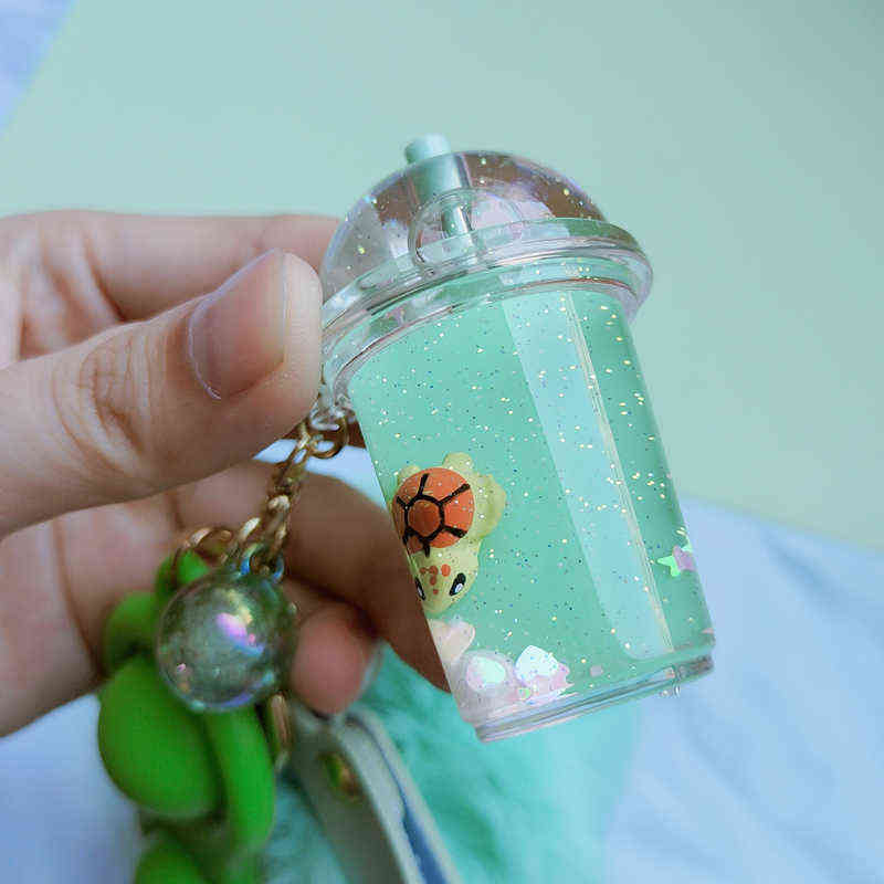 Keychains Ins Selling Liquid Keychain Luxury Boba Turtle Comfort Keychain Nail Clippers Pom Ball Keyring Milk Tea Liquid Keych249R