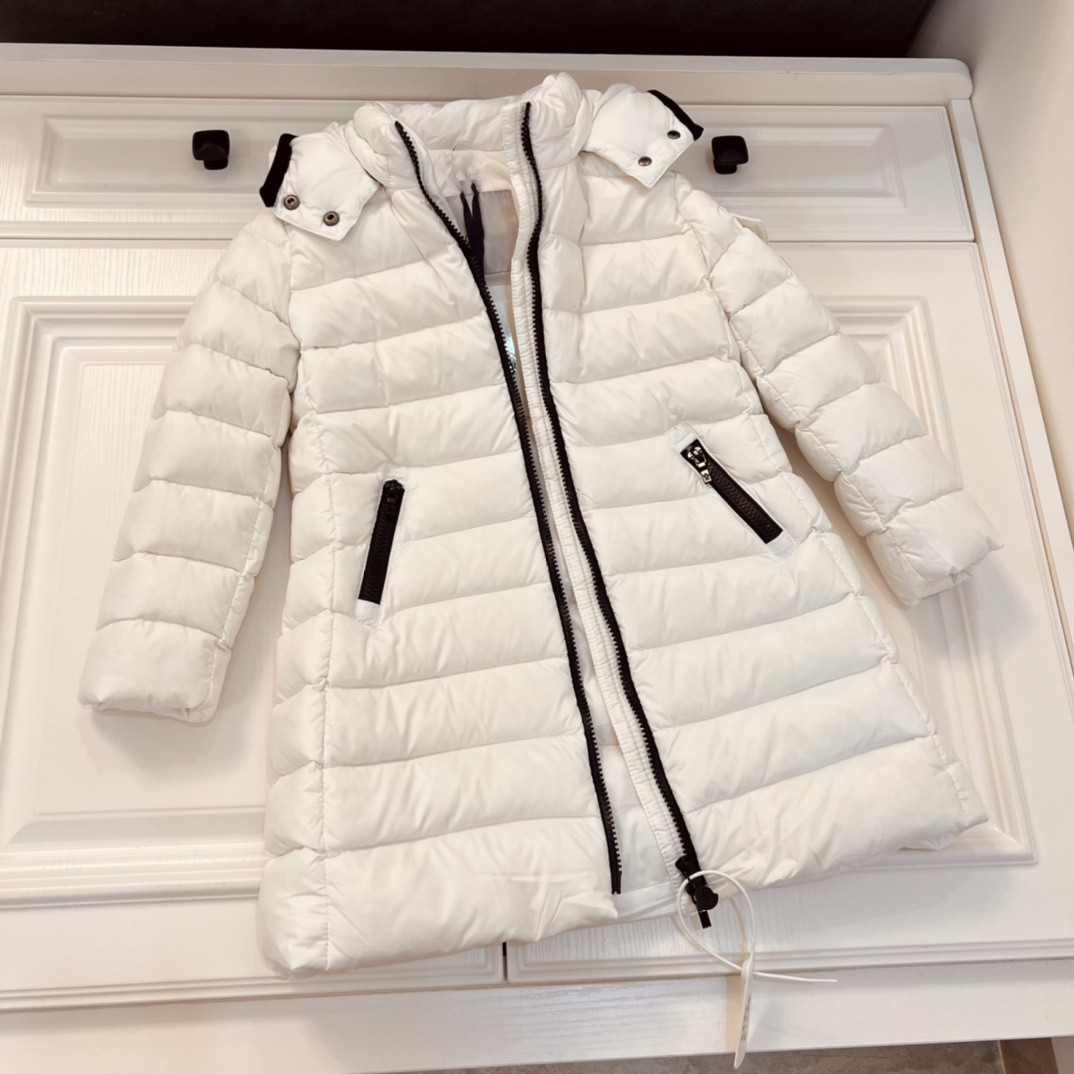 2022 Fashion Designer Baby Girls Down Manteau Nouvelle veste légère pour l'automne et l'hiver Femmes mi-longueur amovible Chapeau A-Line Loose Girl's Goose Outwear