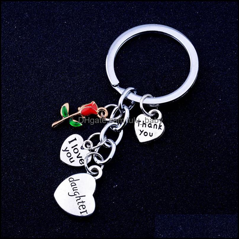 Keychains Fashion Rose Flowers I Love You Heart Charms Keychain Family Fille grand-mère tante sœur Mom Chains de clés Gérnures Cadeaux Keyrine DH3L1