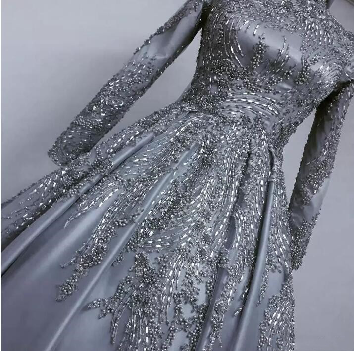 Abiti da sposa musulmani arabi Aso Ebi grigio argento in rilievo di pizzo lussuoso corsetto con lacci abiti da sposa maniche lunghe abiti da sposa