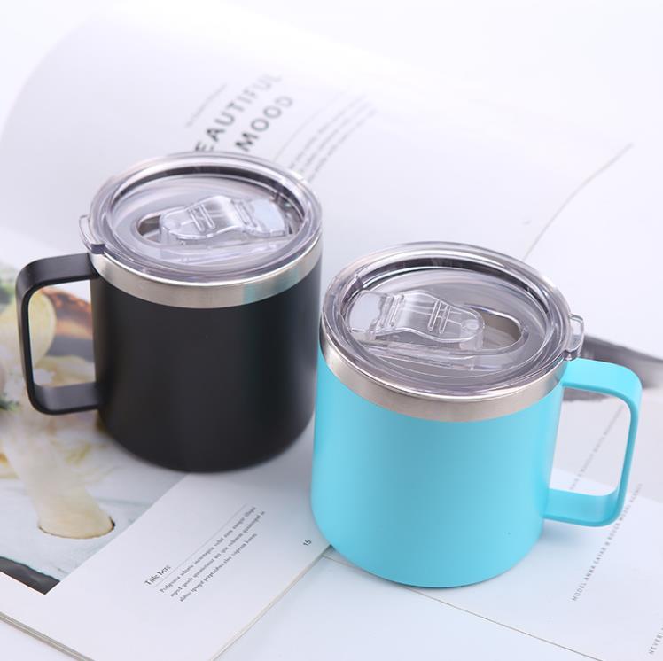 Tasses à café de 14 oz avec couvercle à poignée Gobelet de voyage en acier inoxydable Tasse à revêtement en poudre à double paroi Tasse de camping isolée sous vide Bouteille d'eau SN6781