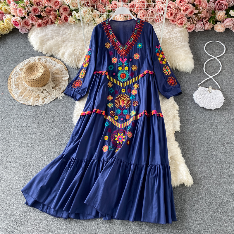 Vintage Chic Women Casual Dresses Floral Embroidery Beach Bohemian Mini Dress Ladies Short Sleeve V-neck Cotton and Linen Boho Dresses Vestido 2023