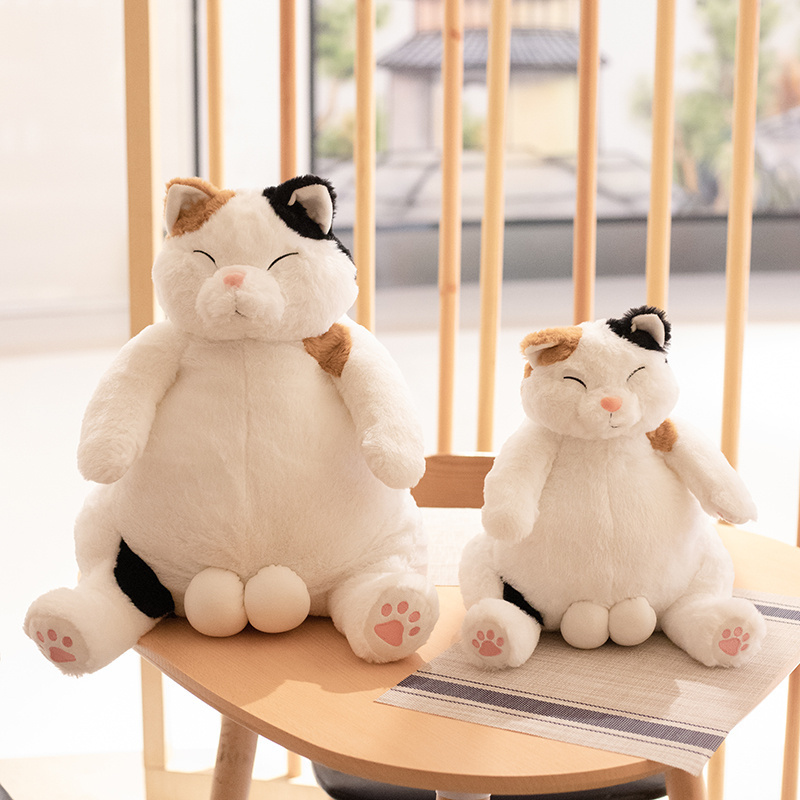 Le bambole di peluche arrivano 3545 cm Kawaii giapponese morbido peluche Cat Toys Bambole di peluche Regalo bambini Lovely Fat Cats Cuscino Decorazione della casa 220913