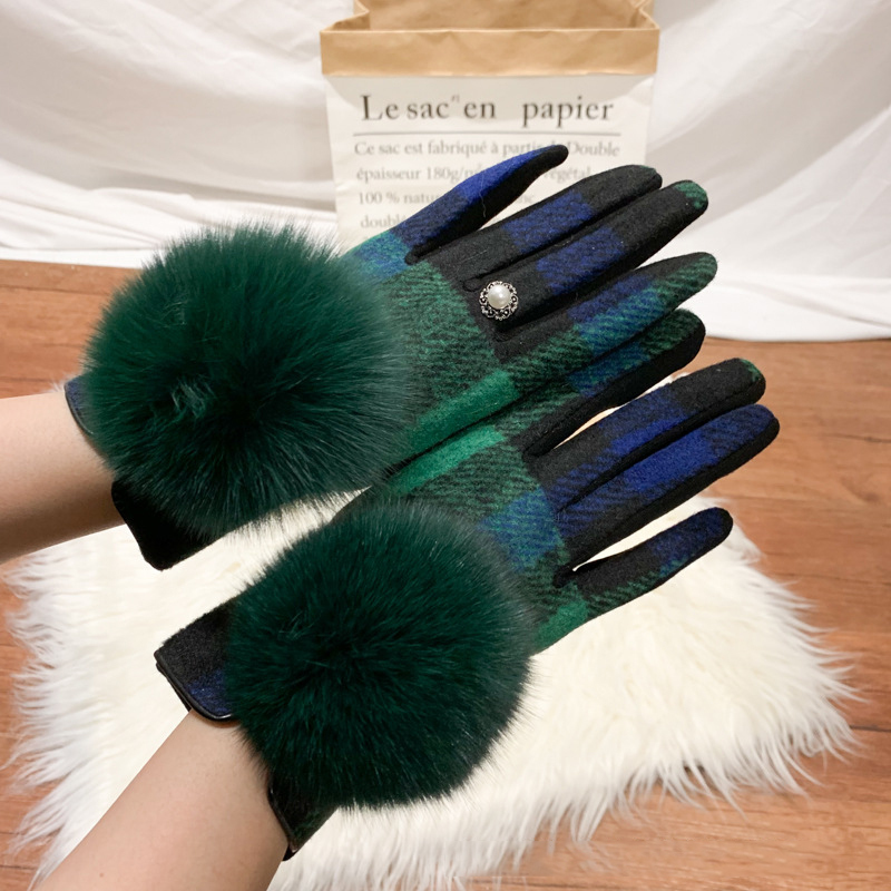 Five Fingers guanti Women039s Cashmere Ladies Touch Screen Furry Furry Ball Plaid Wader Glove Female Mittens S2267 2209129992470