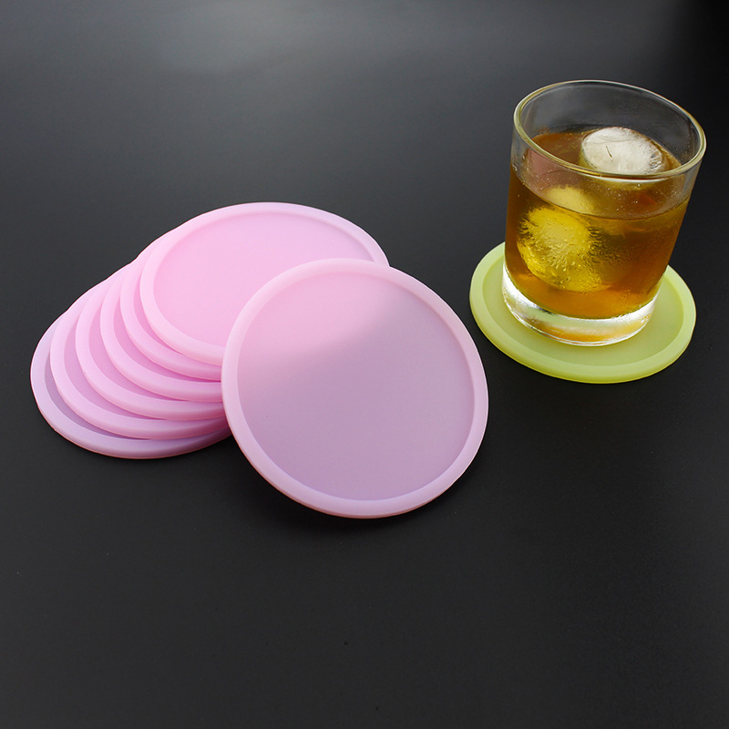 Glow in the Dark Silicone Coaster Mat Luminous Coasters Cup Pad Anti Slip Mats 10 cm Thermische isolatie Waterdichte gloeiende mat