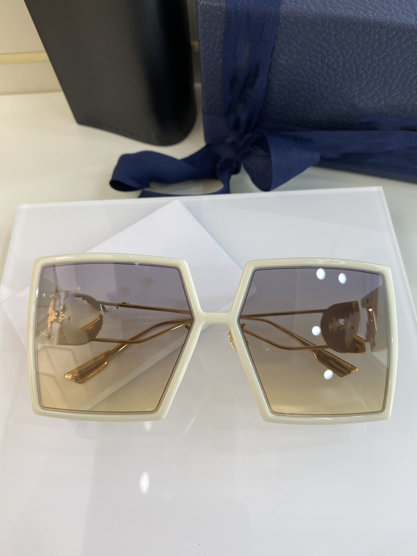 luxury designer sunglasses for women woman sun glasses for men mans vintage fashion Hollow leg cool large square frame uv400 p4392707