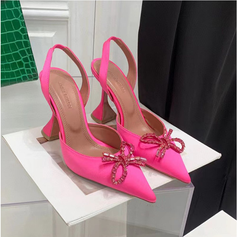 sandálias de casamento sapatos de calcanhar sapato de vestido designer de luxo cetim high Amina Muaddi Bow Crystal embelezado fivela pontiaguda de girassol PCV Sandal 10cm jantar com caixa