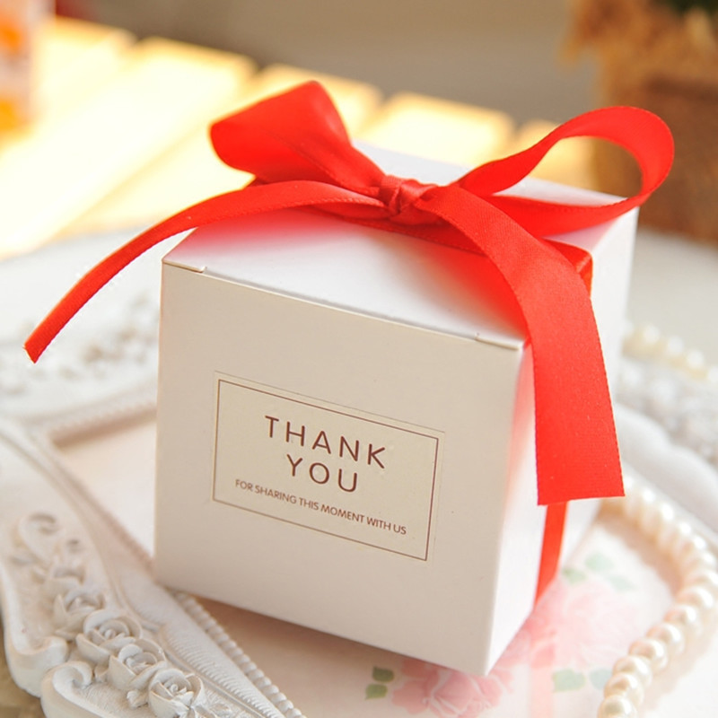 Gift Wrap European Simple Atmosphere White Cube Candy Boxes Wedding Party Supplies Gift Packing Box Baby Shown Favors Gift Bag 220913