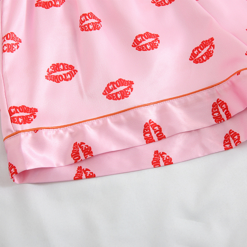 Moda de sono feminina Pijamas Mulheres Conjunto 2 Pe￧as Pijamas curtos para meninas Lips Rosa Princip Sleepwear Lounge Use Cetin Silk PJS Home Wear 220913
