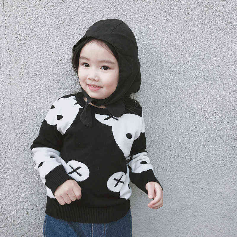 Pullover Nuovo 2022 Vestiti della neonata Cute Cartoon Cotton Knitting Fashion Bambini Black White Bear Maglione Ragazzi Cardigan Cappotto bambini 0913