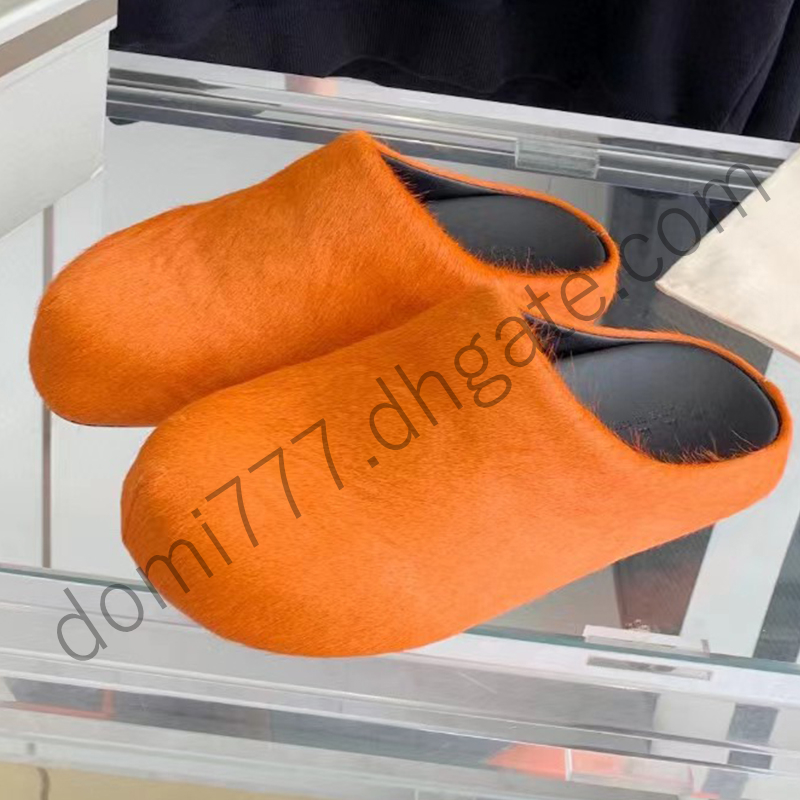 Marca de moda de alta qualidade AAAAA Women039s Plush Home Slippers for Women Winter Warm Slippers EU35456813071