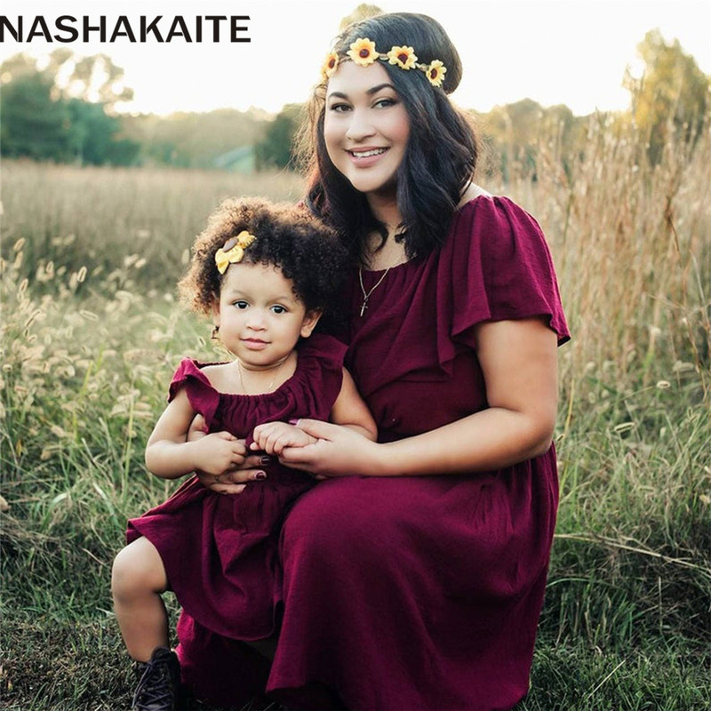 Passende Familienoutfits NASHAKAITE Sommerkleid für Mutter und Tochter mit Rüschen, sexy schulterfreies Rotweinkleid für Mutter und Tochter, Kleidung für Mutter und Tochter 220914