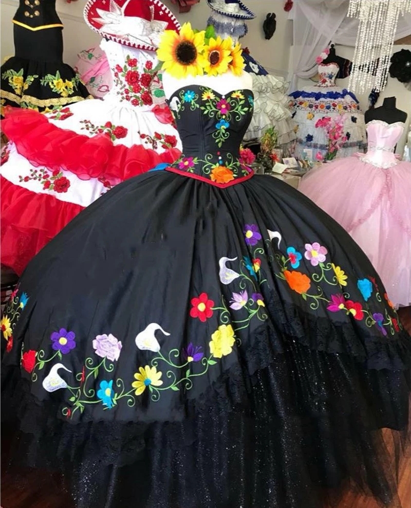 Black vestido de XV anos Embroidery Quinceanera Dresses 2023 Lace-up puffy skirt corset Sweet 15 Mexican Gilrs Prom Gowns