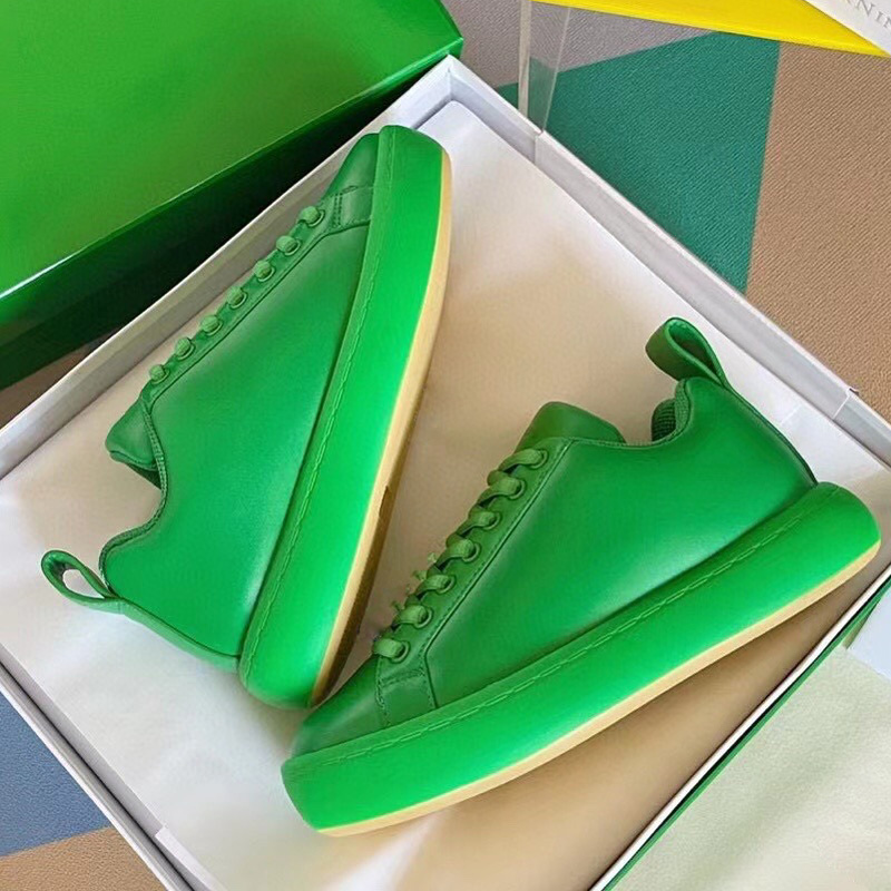 2022 logotipo de designer Sapatos casuais de grandes dimensões de couro verde luxo em couro genuíno feminino alpargelas tênis mensagens femininas flações tênis de plataforma com caixa