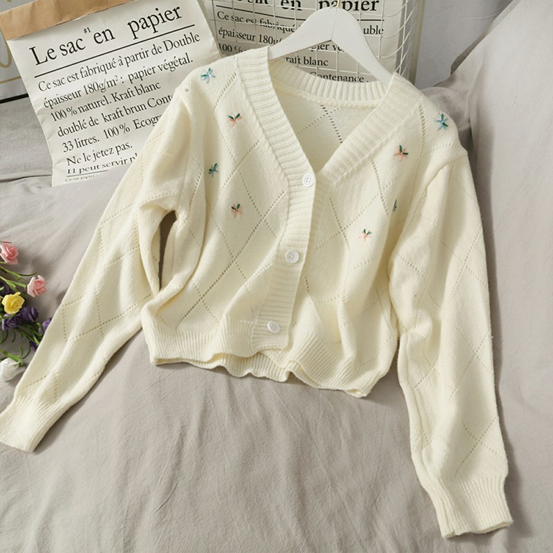 Women's Knits Tees Spring Korean Women Sweater Small Flower Embroidery Knitted Coat Loose Retro V-neck Cute White Sweater Cardigan Blouse Top 220915