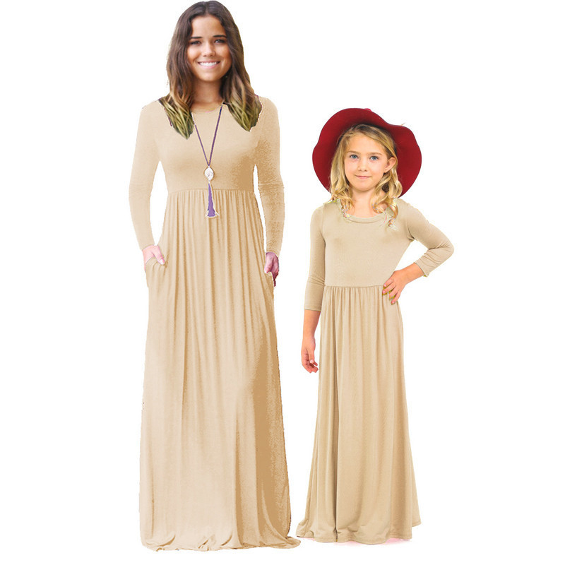Aile Eşleşen Kıyafetler Kızlar ve Anne Plajı Uzun Elbiseler Anne ve Kızı Katı Bohem Uzun Kollu Elbise Aile Eşleştirme Elbiseleri 38 220914