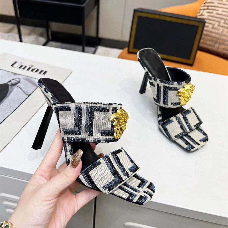 Designer women's high-heeled slippers Summer new high quality sandals Fashion runway runway shoes Sexy stiletto party shoes Designer women's shoelaces box