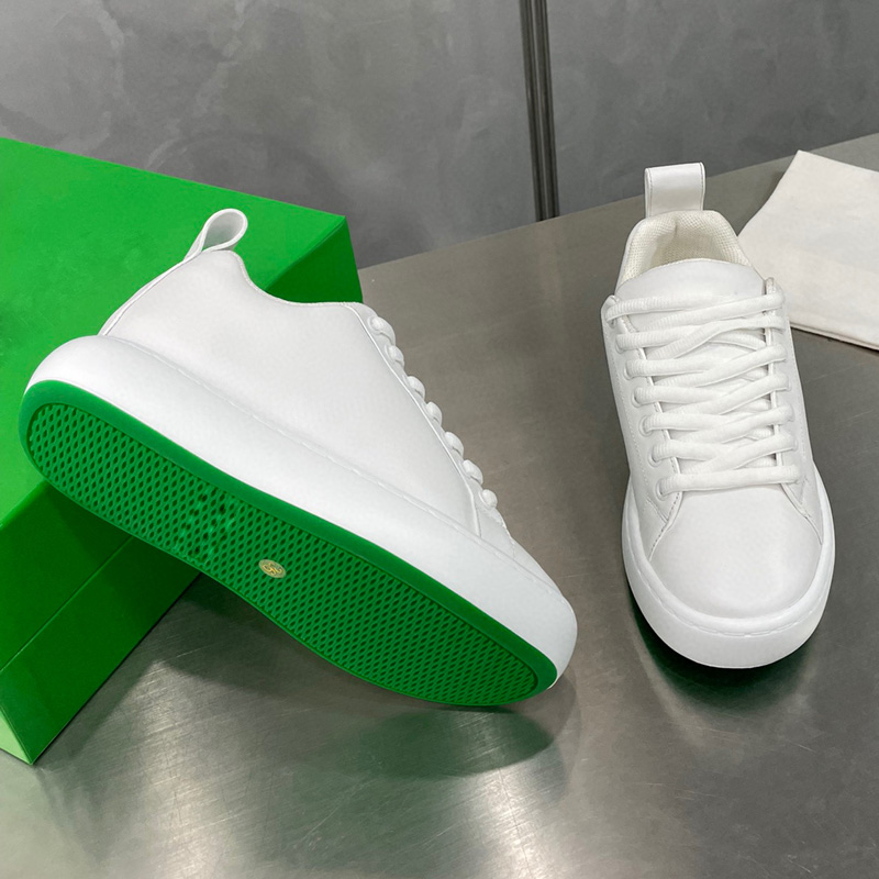 2022 logotipo de designer Sapatos casuais de grandes dimensões de couro verde luxo em couro genuíno feminino alpargelas tênis mensagens femininas flações tênis de plataforma com caixa