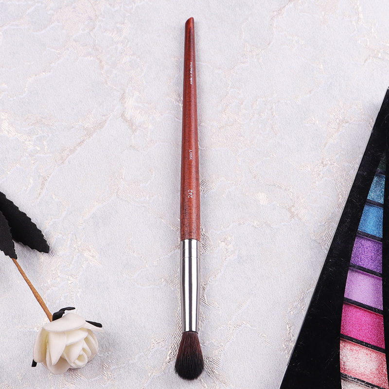 Big Eye Blender Brush #242 Wood Handle Professional Nose Shadow Blending Eyeshadow Brush Highlighter Brush