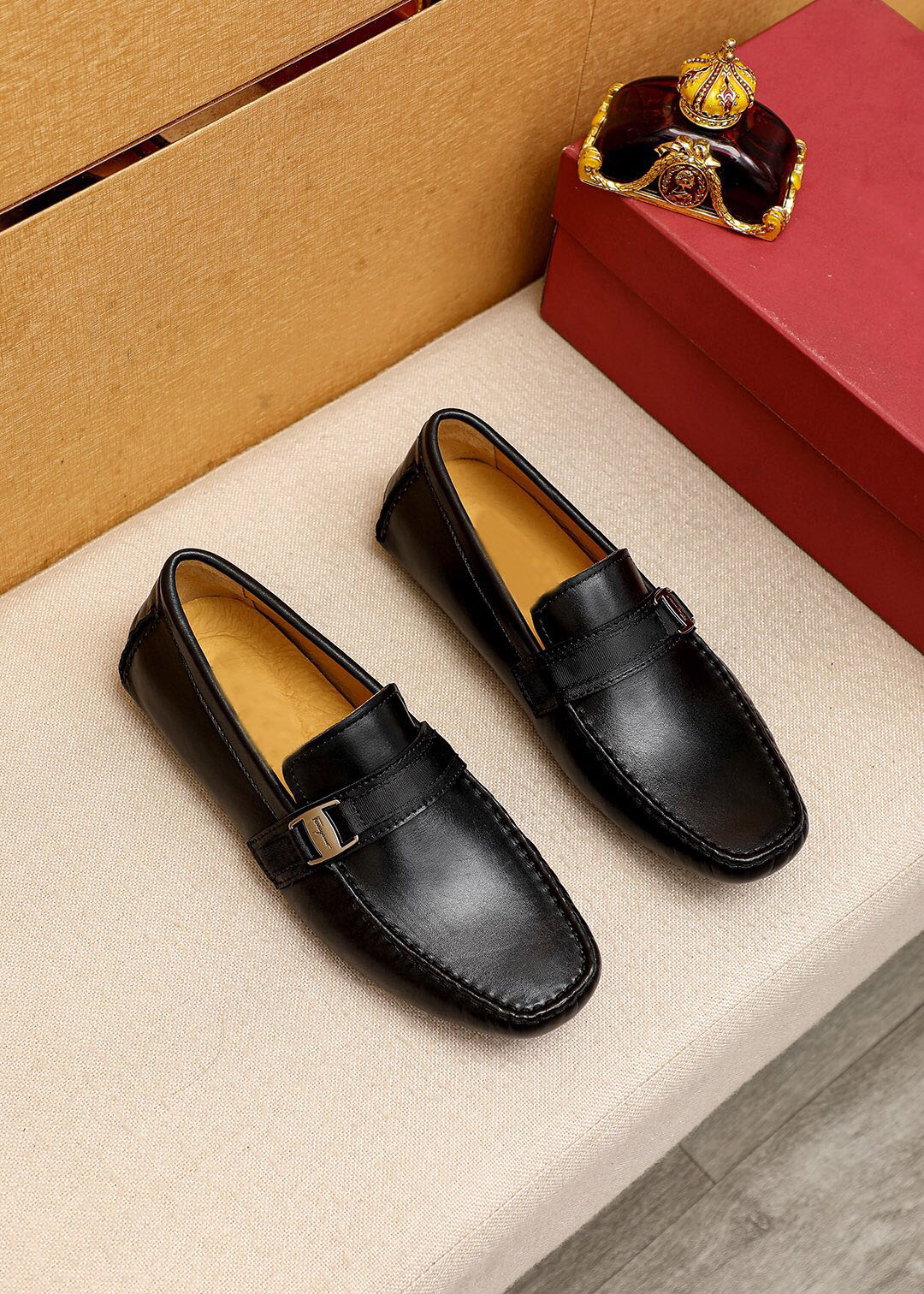 Scarpe da uomo per uomini di alta qualit￠ Feeli casual casual marca marca scarpe pianeggianti formali scarpe da festa classiche dimensioni 37-47